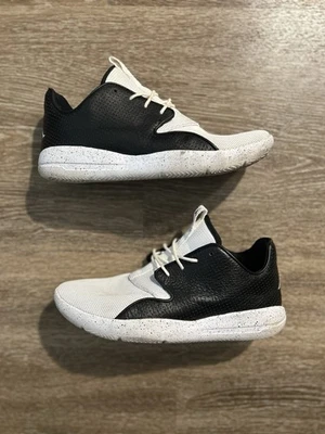 Size 6.5 - Jordan Eclipse Black White - Image 1 of 4