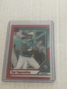2024 Chiaramente Donruss Tua Tagovailoa Rosso Parallelo /99 - Foto 1 di 2