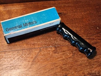 Empuñadura de palanca de freno de estacionamiento GM 14011269 1976-87 Chevrolet Chevette Pontiac T1000 NOS Foto 1 de 4