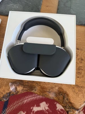 Apple AirPods Max 2nd Gen USB-C Bluetooth Headphones Brand New  - Image 1 of 4