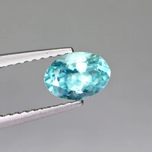 VVS Clarity 0,79 Cts Apatite Naturale Ovale Non Riscaldata, Brasile - Foto 1 di 5