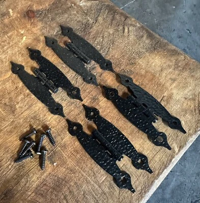 Paquete de 4 bisagras martilladas negras de 3,5 pulgadas gabinete de acero laminado en frío plano primitivo Foto 1 de 4