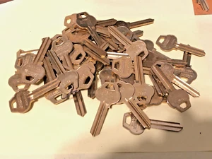 CORBIN RUSSWIN ASSA ABLOY 6-Pin Keyblank, 59A2 ~27 PIECES - Picture 1 of 2