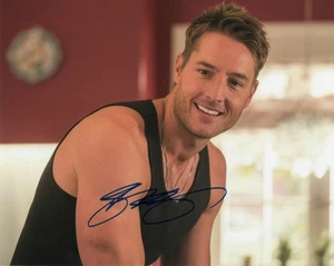 JUSTIN HARTLEY SIGNED AUTOGRAPH 8X10 PHOTO - KEVIN THIS IS US, SMALLVILLE STUD - Picture 1 of 2