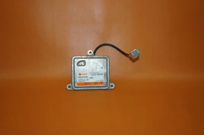 FARO LASTRE CAJA XENÓN TESLA MODELO S 2012 2013 2014 2015 OSRAM 10R-044663 Foto 1 de 4