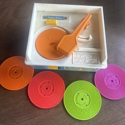 Vintage 1987 Fisher Price Music Box Record Player Toy W/ 4 Records. Tested Works - Image 1 of 2