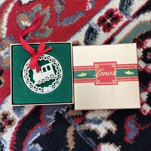 1987 Lenox China Yuletide Ornament Locomotive Train Engine in Box - Picture 1 of 4
