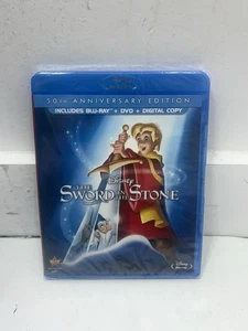 The Sword in the Stone (Blu-ray, 1963) - Foto 1 di 2