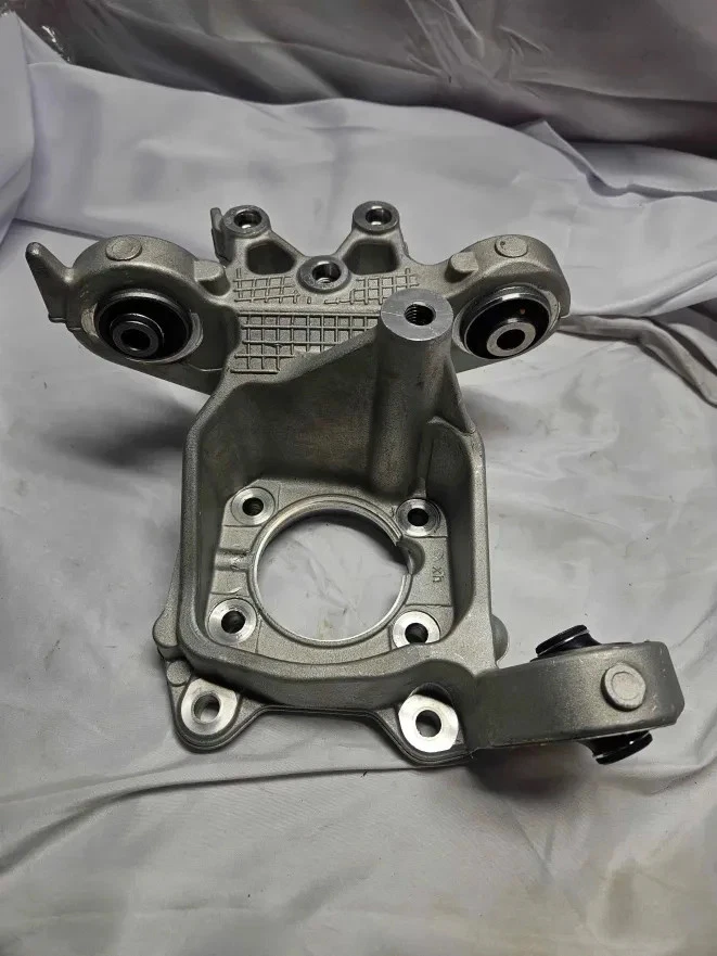 OEM Mopar Jeep Cherokee Suspension Knuckle Rear Left Driver Side 05090073AC - Image 1 of 4