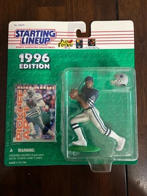 Figura de alineación inicial con tarjeta Deion Sanders 1996 Foto 1 de 3