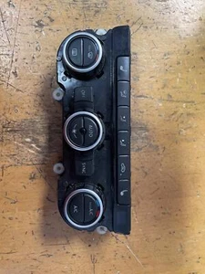 Heater A/c Control VW CC 13 - Bild 1 von 4