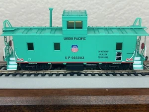 UNION PACIFIC - UP WV WORK CABOOSE CENTRALIA DETAILLIERTE HO-Waage - mit INNENAUSSTATTUNG NEU - Bild 1 von 14