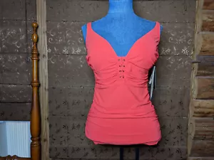 Profile by Gottex Red Swim Top Size 32D NWT $96 Closet111 - Picture 1 of 5