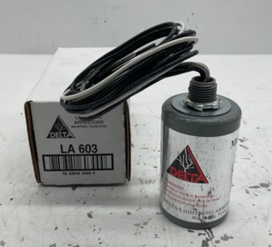 DELTA LA603 LIGHTING ARRESTORS FOR 3PH 600V/277-480V 50-60Hz SYSTEMS - Picture 1 of 6