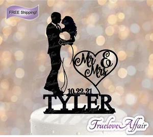 Hochzeitstorte Topper Bräutigam umarmende Silhouette Braut individuell mit Name & Datum [TLA6] - Bild 1 von 6