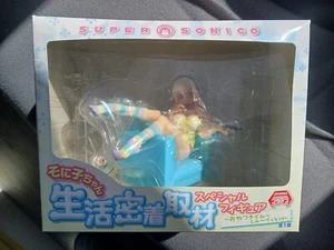 Super Sonico - Seikatsu Micchaku Shuzai Special Figure Couch Sweets Anime Figur - Bild 1 von 4