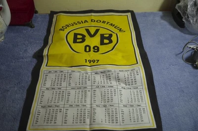 Borussia Dortmund Wandkalender 1997 und 1x Bettwäsche ,Bettbezug Gebraucht - Bild 1 von 4