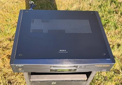 Grabadora de casete de video estéreo HiFi digital de alta fidelidad muy limpia SONY EV-S7000 Hi8 Foto 1 de 4