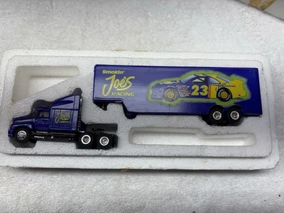 Jimmy Spencer #23 "SMOKIN 🐪 JOE CAMEL HAULER" 1:87 赛车冠军 — 第 1/4 张图片