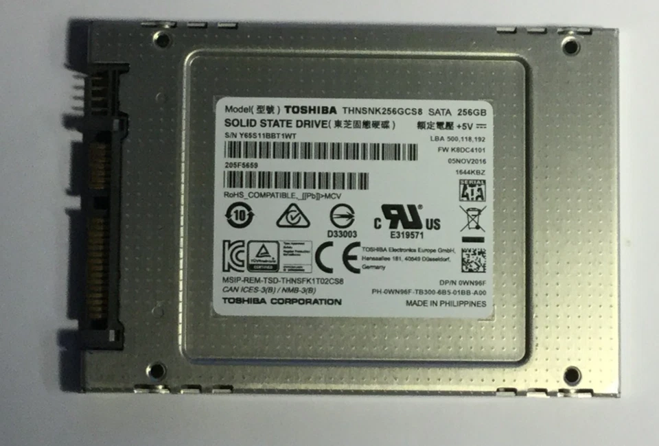 Toshiba THNSNK256GCS8 256GB SATA 2.5" Solid State Drive - Image 1 of 1