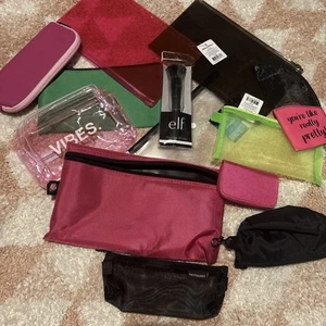12 Stück - Federmäppchen Taschen Make-up Kosmetiktasche Zubehör Organizer + Pinsel - Bild 1 von 13