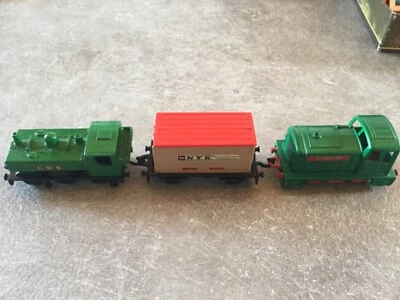 Matchbox Superfast Made in England shunter pannier flat car Blue shark formula 5 - Immagine 1 di 4