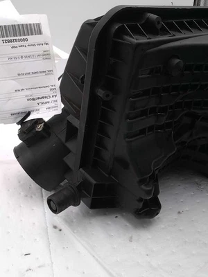 2017 Chevrolet Impala Air Cleaner Assembly OEM 23140797 Used 128k Miles - Image 1 of 4