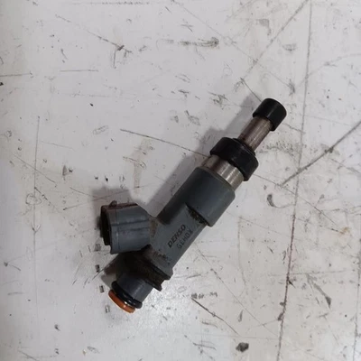 Fuel Injection Injector 2.5L Fits 15-17 Subaru Legacy - Image 1 of 4