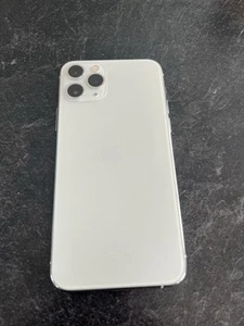 Brand New iPhone 11 Pro - Photo 1 sur 2