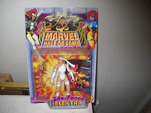 1997 MARVEL HALL OF FAME-ELEKTRA VF/NM ON CARD - Picture 1 of 2