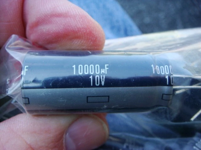 500 Pcs Panasonic ECA1AFQ103 Capacitors