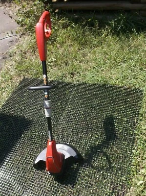 UT41113 Homelite Electric String Trimmer 13" 4 Amp - Image 1 of 4