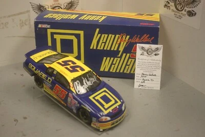 Kenny Wallace Square D 1999 1/24 acción NASCAR diecast autografiado Foto 1 de 2