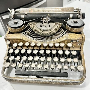 Antique Underwood Portable Standard 4 Bank Typewriter W/ Faux Woodgrain Finish - Picture 1 of 5