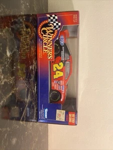 Winner's Circle 1997 Jeff Gordon 24 DuPont Die Cast Car - Picture 1 of 3