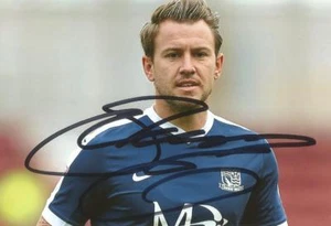 SOUTHEND: SIMON COX SIGNED 6x4 ACTION PHOTO+COA - Picture 1 of 1