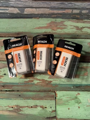 REACH Dentotape fita dental encerada, sem sabor, extra larga, três pacotes - Imagem 1 de 4