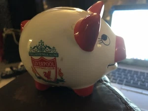 Liverpool Fc Sparschwein mit Stopfen - Bild 1 von 3