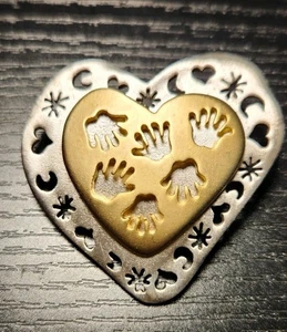 Vintage 1997 Impression On The Soul Two Tone Hearts with Cutout Handprints - Bild 1 von 6