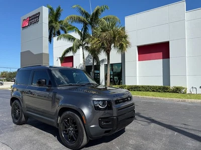 Land Rover Defender 90 90 S 2023 Foto 1 de 4