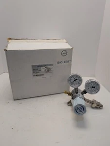 Linde HIQ C1062B100C580C8 Regulator 4000 PSI C1062 B100 NI N4 BASELINE 2-STAGE - Picture 1 of 14