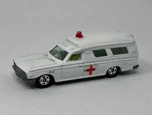 Toyota Ambulance 1975 Vintage Tomica Tomy No.40 Japan White Nice 1/70 Scale - Picture 1 of 9