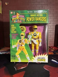 Mighty Morphin Power Rangers Yellow Ranger Trini Karate Action Figure 1994 8" - Picture 1 of 3
