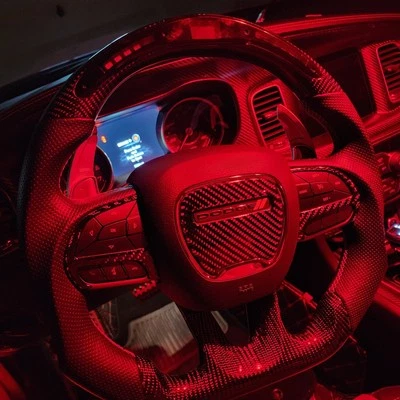 Volante colorido LED de fibra de carbono apto para 15+ Dodge Hellcat Charger Durango Foto 1 de 4