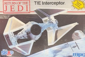TIE Interceptor Vehicle Star Wars MPC Snap Model Kit ROTJ - Picture 1 of 1
