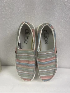 Hey Dude Misty Chambray Stripes Grass Women’s Size 10 US Slip-On Loafers - Picture 1 of 5