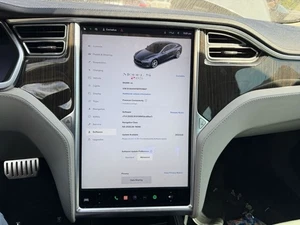 OEM 2012-2020 TESLA MODEL S TOUCH SCREEN DISPLAY NAV INFO CONTROL UNIT - Picture 1 of 13