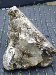 Natrual Aquamarin combined quartz 149  Grams - Picture 1 of 5