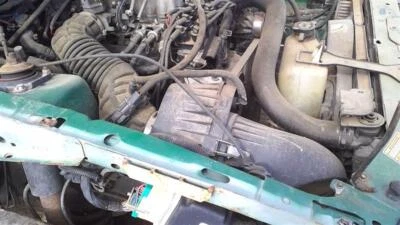 Used Air Cleaner Assembly fits: 2000 Ford Mustang 6 cylinder Grade A — 第 1/4 张图片