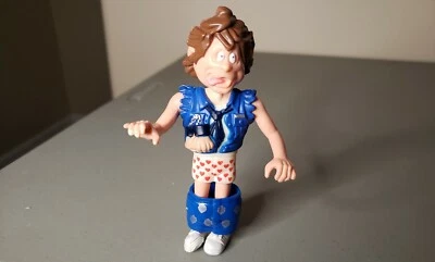 FIGURA DE ACCIÓN DE JUGUETE KENNER 1989 VINTAGE ACADEMIA DE POLICÍA “ZED” USADA Buen estado móvil Foto 1 de 4